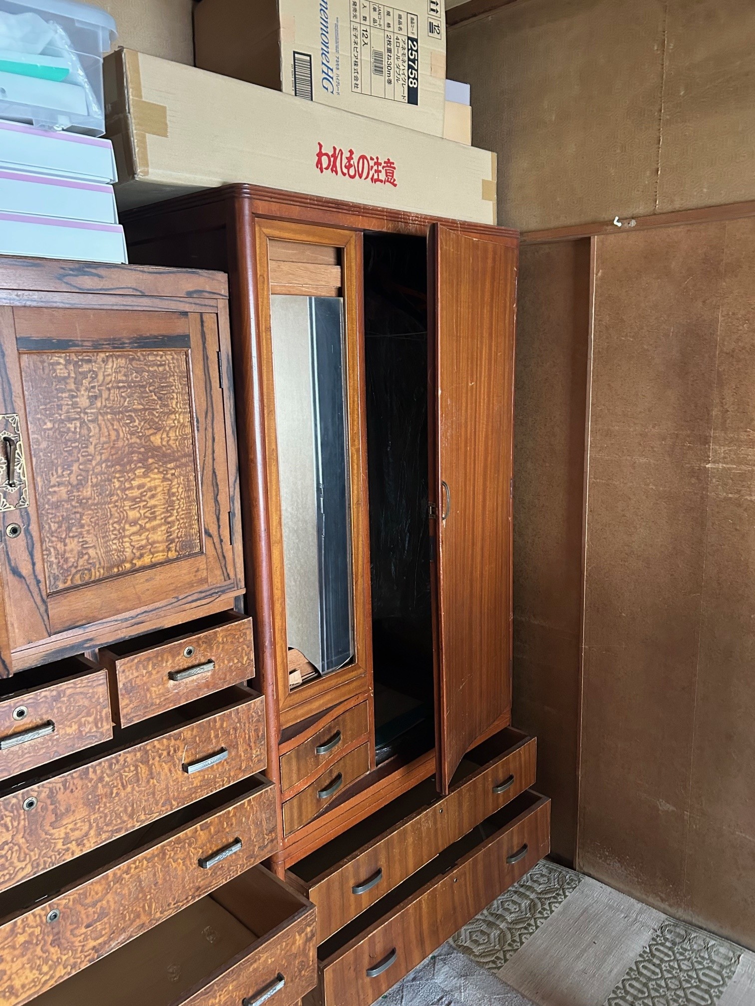 遺品のお焚き上げならShima’sGARAGE